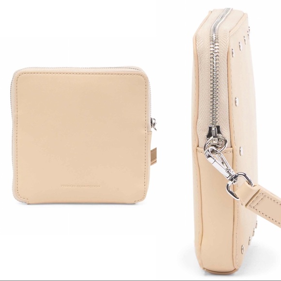 Cecile Box Wristlet NWT - Picture 5 of 7